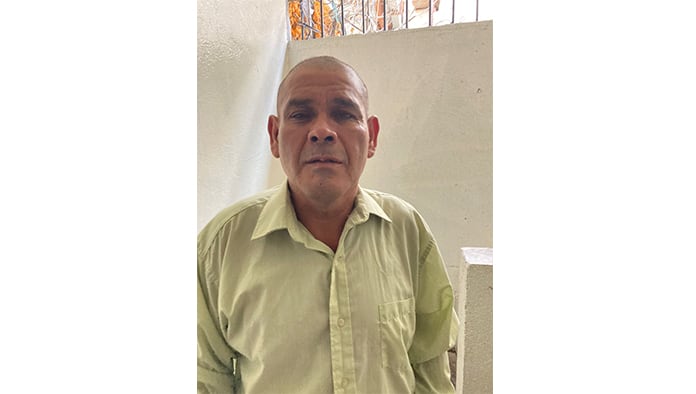 Julio César Morín García, es apoyado por el DIF Municipal que representa la doctora, Leticia Carrillo Acevedo.