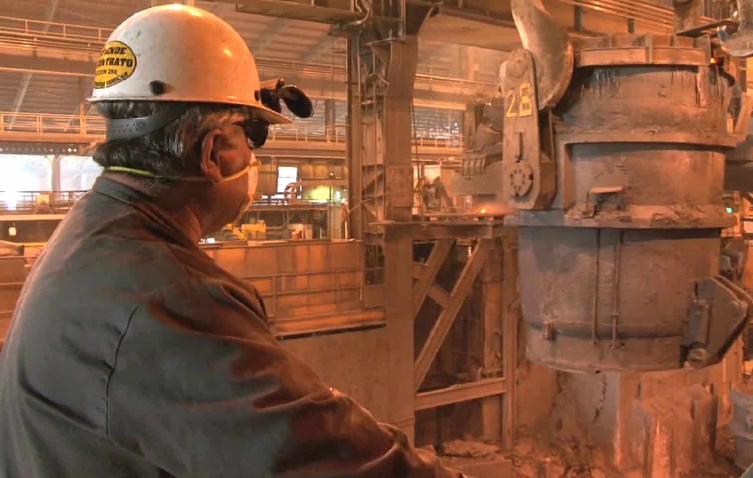 Denuncian abusos y malos tratos del jefe de turno de Mantenimiento Eléctrico de Grúas en la Planta 2.