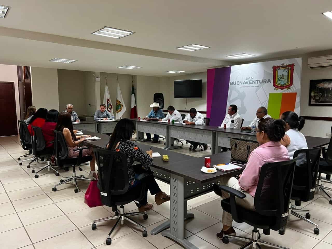 El alcalde Hugo Iván Lozano Sánchez presidió la Junta originada de Cabildo en San Buenaventura.