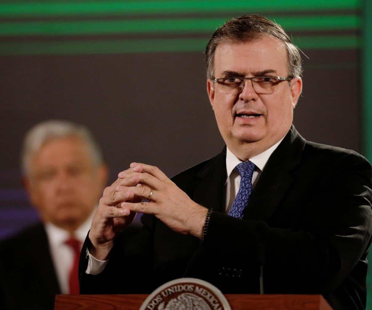 Marcelo Ebrard niega haberse doblado ante Trump