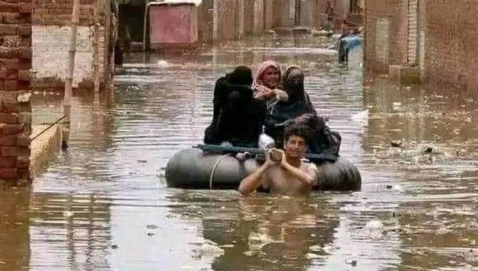 Pakistán bajo el agua; Lluvias cobraron la vida de 549 personas