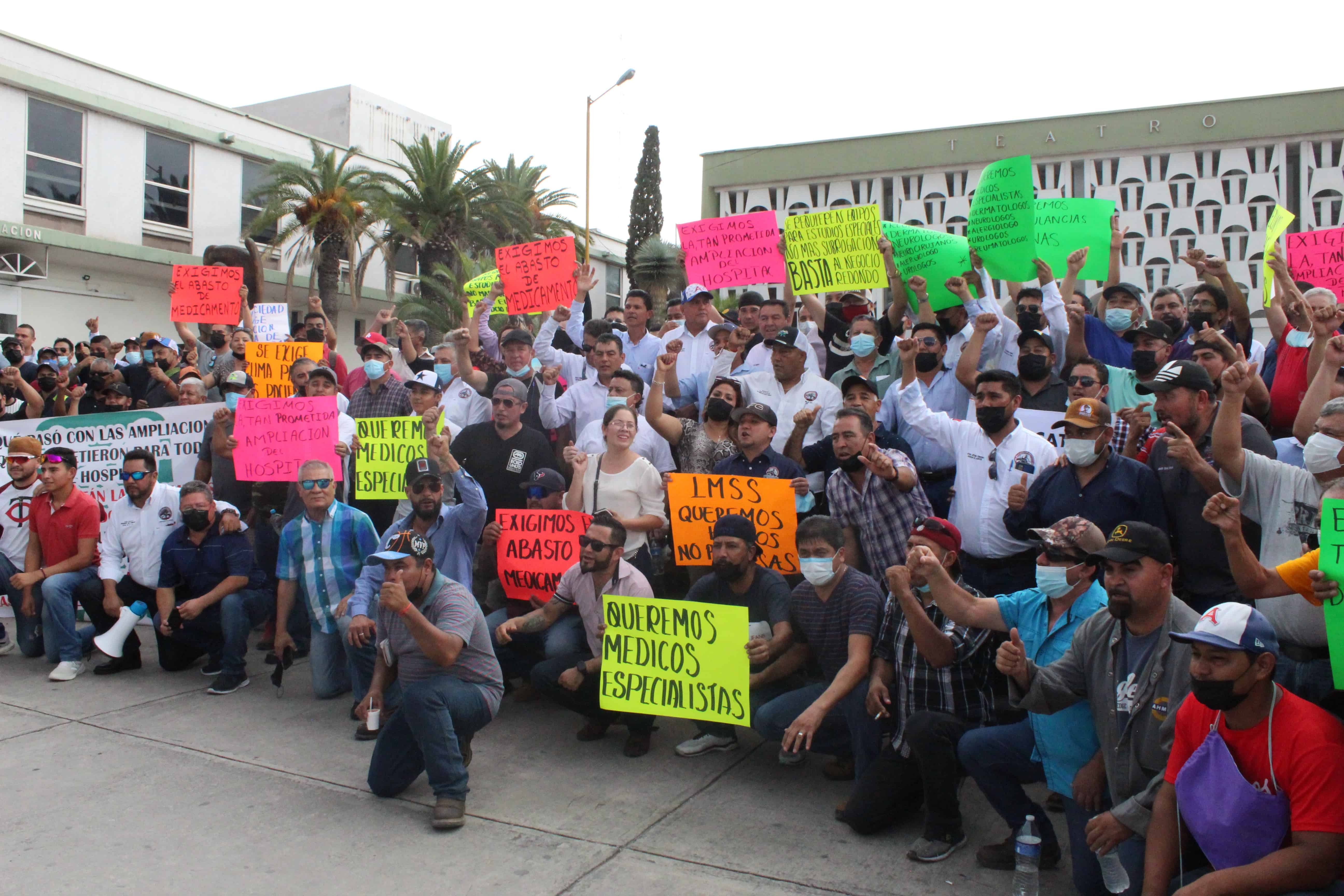La manifestación la realizaron obreros de AHMSA hace casi dos semanas.