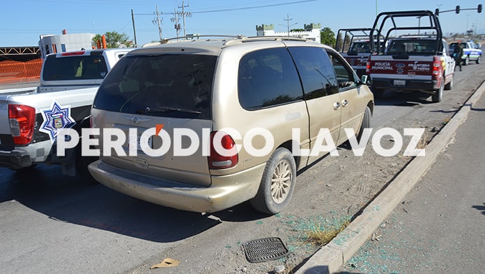 Chocan foráneos y desatan persecución