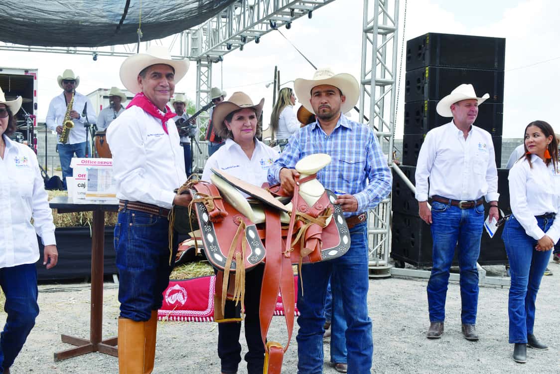 Aniversario 333; Celebran con cabalgata un año más de Monclova