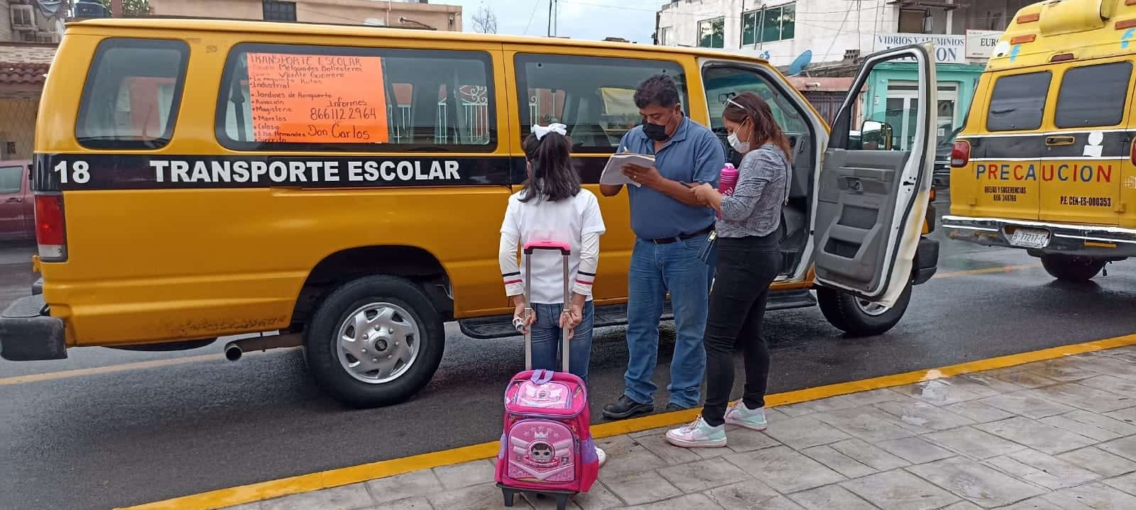 Esperan conductores de transporte escolar recuperarse económicamente, luego de no prestar el servicio por más de dos años.