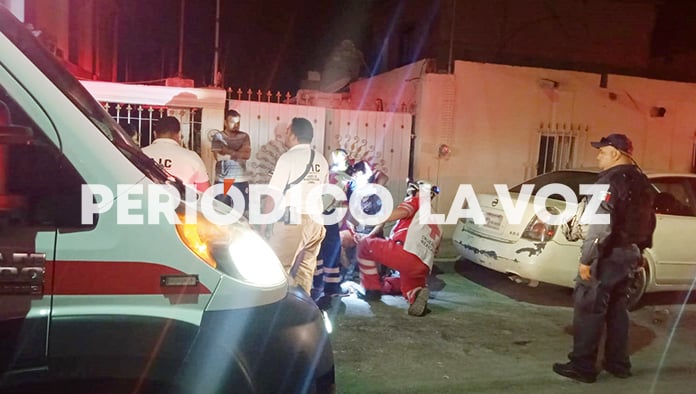 Apuñala a expareja en espalda y cuello