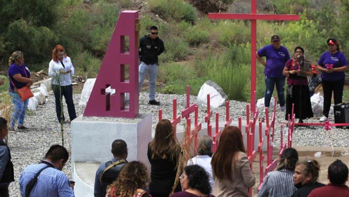 Crean memorial por mujeres asesinadas en Ciudad Juárez