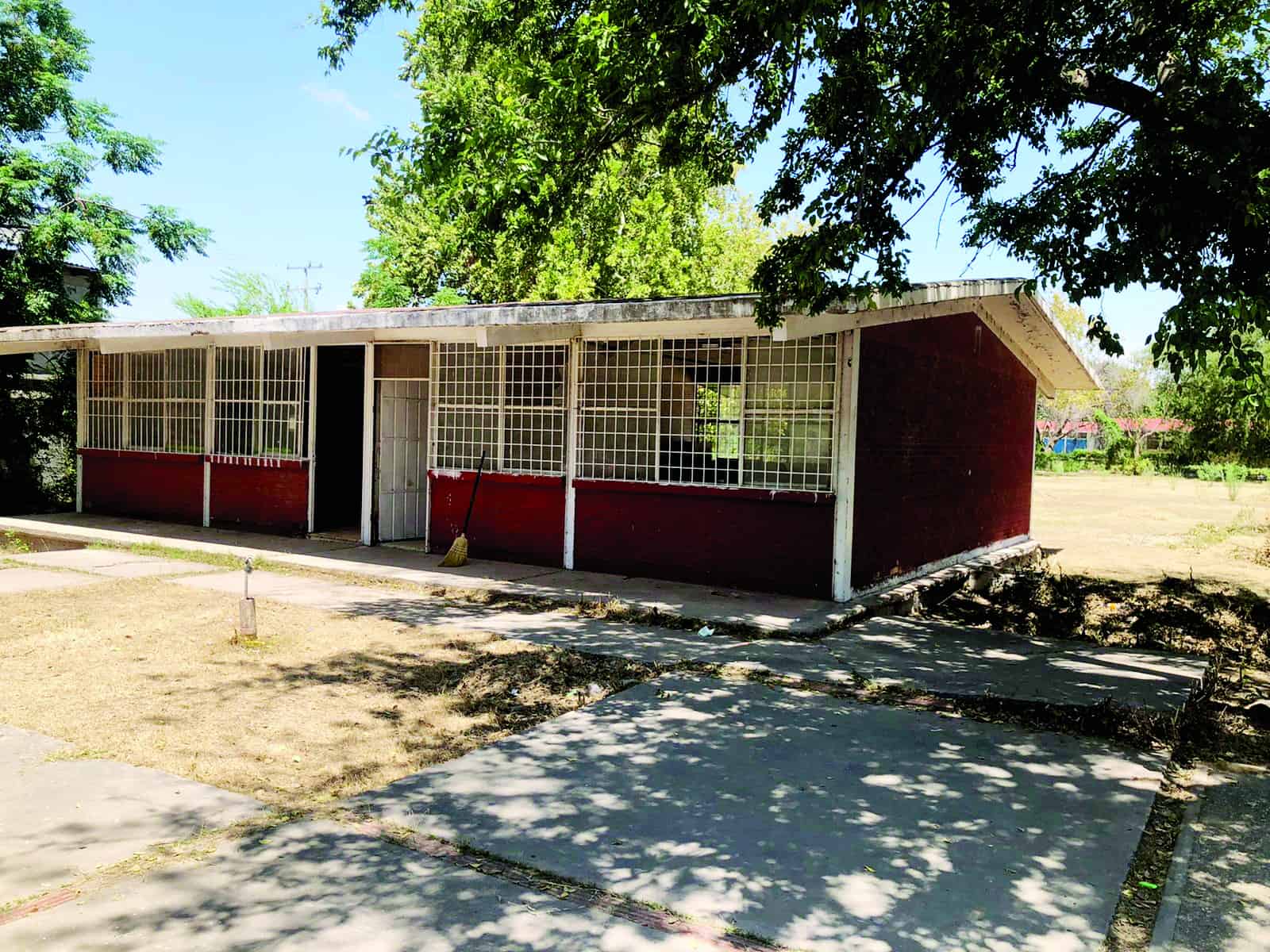 Sin escuela 10 alumnos