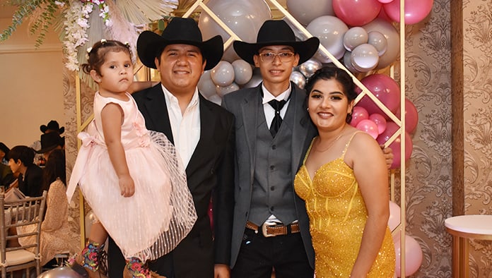 Los 16 de Uriel