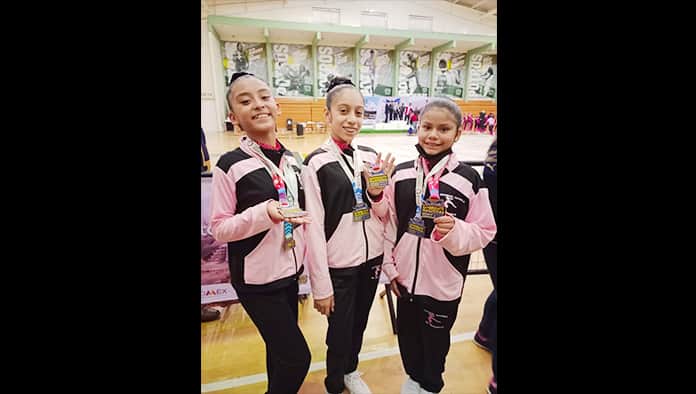 Triunfan Monclovenses en Gimnasia Aeróbica