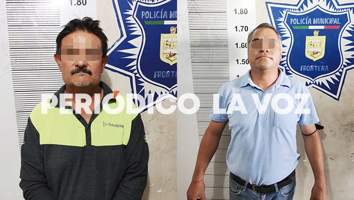 Trabajadores de Total Play se adueñan de guardachoques
