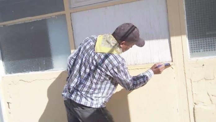 Rehabilita Beto Unidad Médica en Ejido Palomas