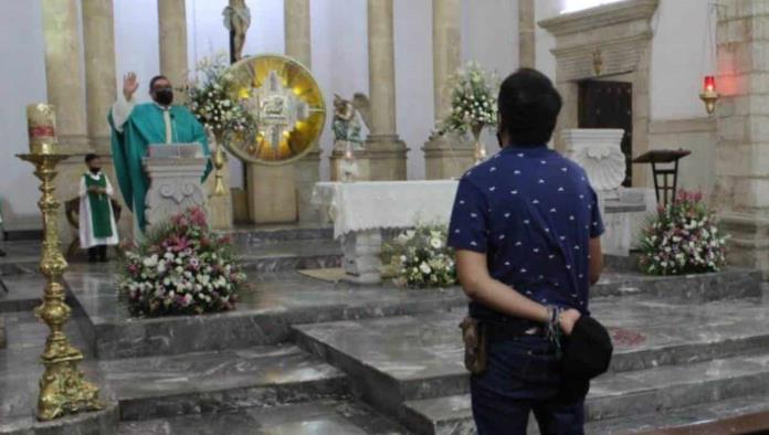 En la iglesia católica; Piden retomar valores