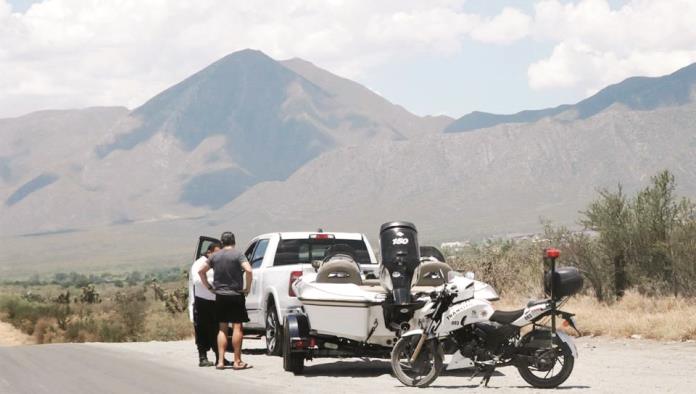 Denuncian “mordidas” en retén