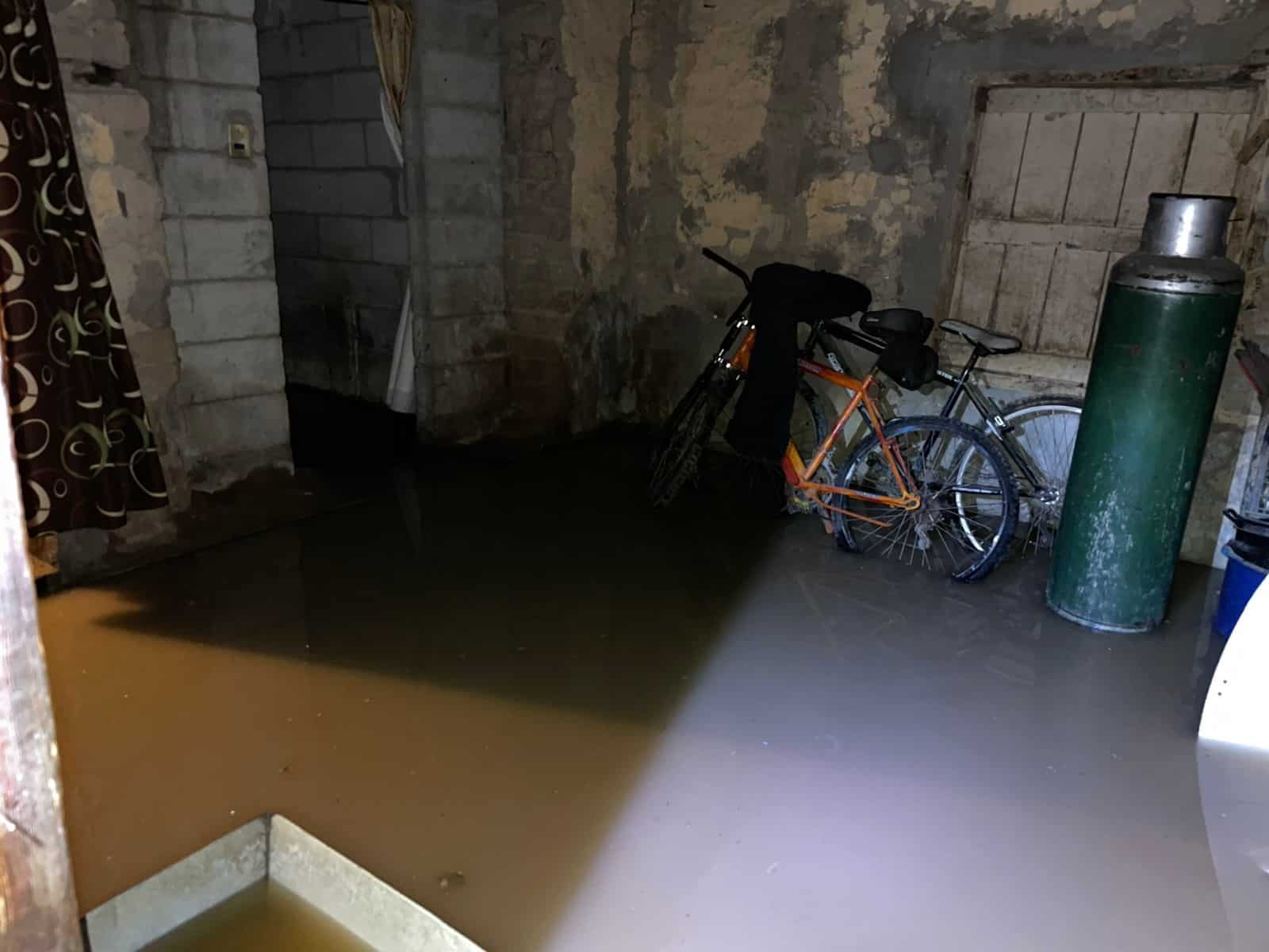 Dejó lluvia 40 damnificados