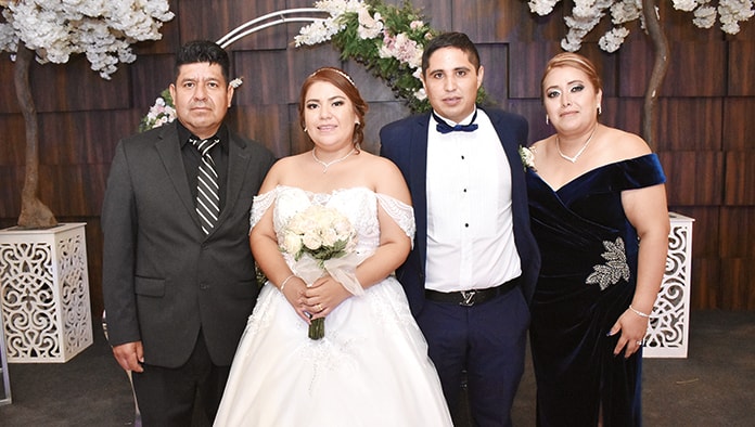 Leydy y Rolando son esposos