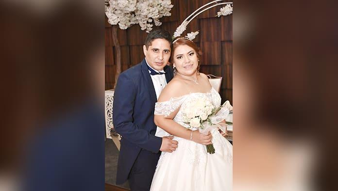 Leydy y Rolando son esposos
