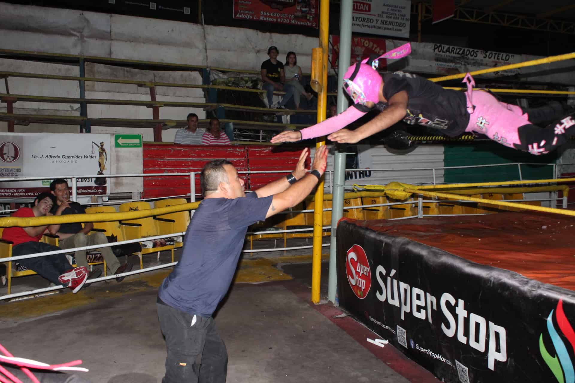 Anuncian cartelazo de lucha libre