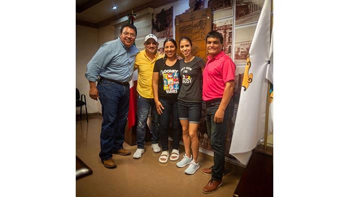 Frontera | Apoya Piña a Emily Macias