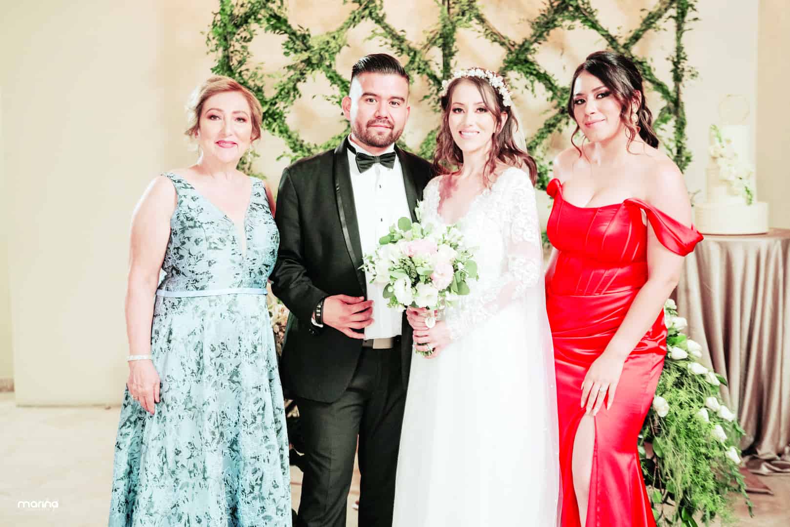 Lety y Carlos consagran su amor ante Dios