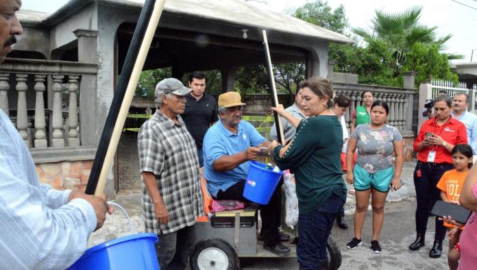 Recorre y atiende sectores afectados por lluvias la alcaldesa Diana Haro