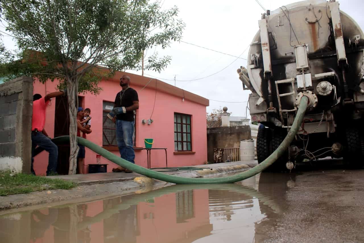 Recorre y atiende sectores afectados por lluvias la alcaldesa Diana Haro