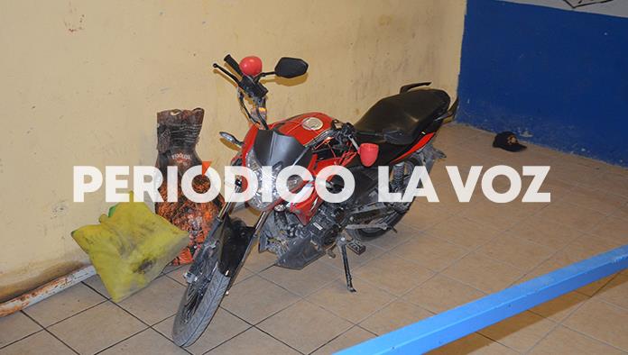 “Avienta” con moto adolescente a abuelita