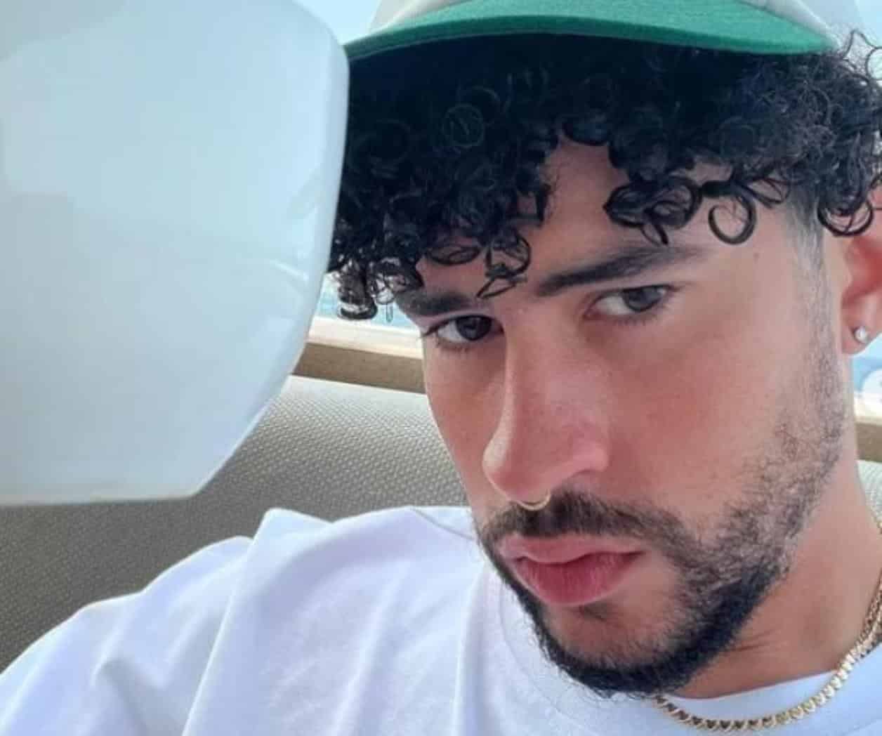Regiomontana vende boletos para Bad Bunny porque le fueron infiel