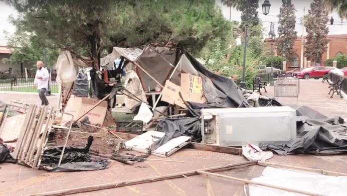 Destrozan campamento  de napistas