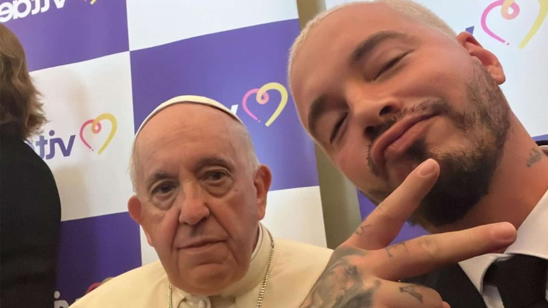 J Balvin visita el vaticano y se reúne con el Papa Francisco