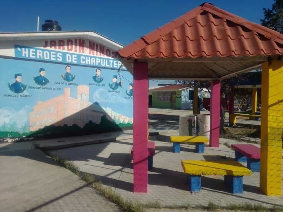 Cuatro Ciénegas | Atiende Beto a escuelas
