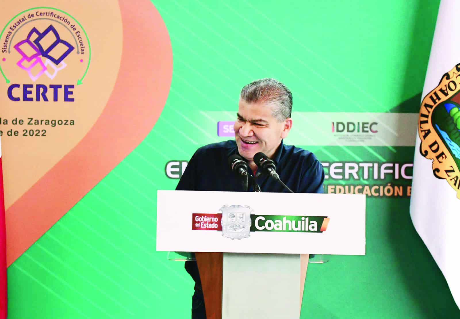 Entrega MARS certificaciones a escuelas
