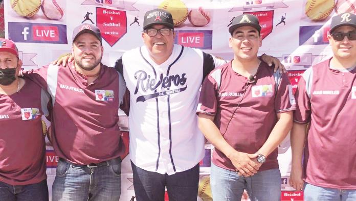 Primer aniversario de LIVE Sóftbol y Béisbol