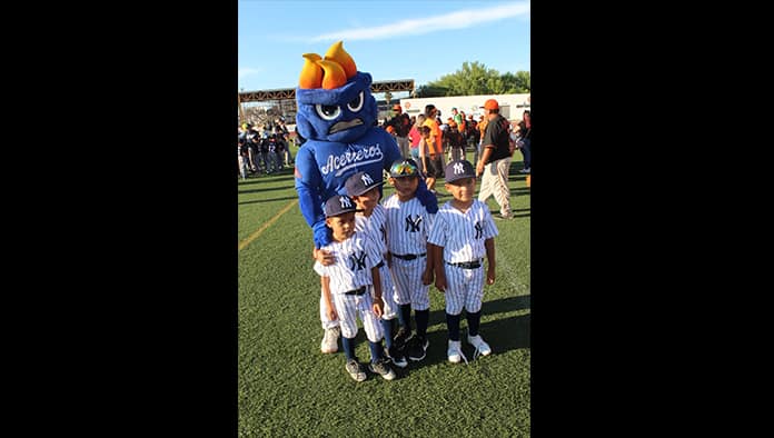 Inauguran Liga de béisbol Ribereña