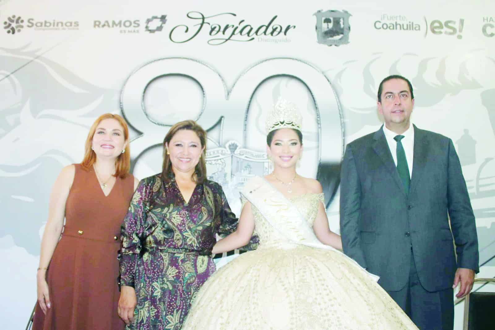 Celebra Sabinas 80 Aniversario