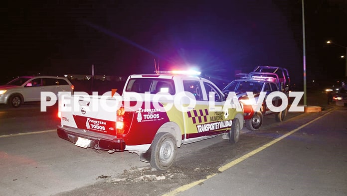 ‘Frunce’ auto en accidente
