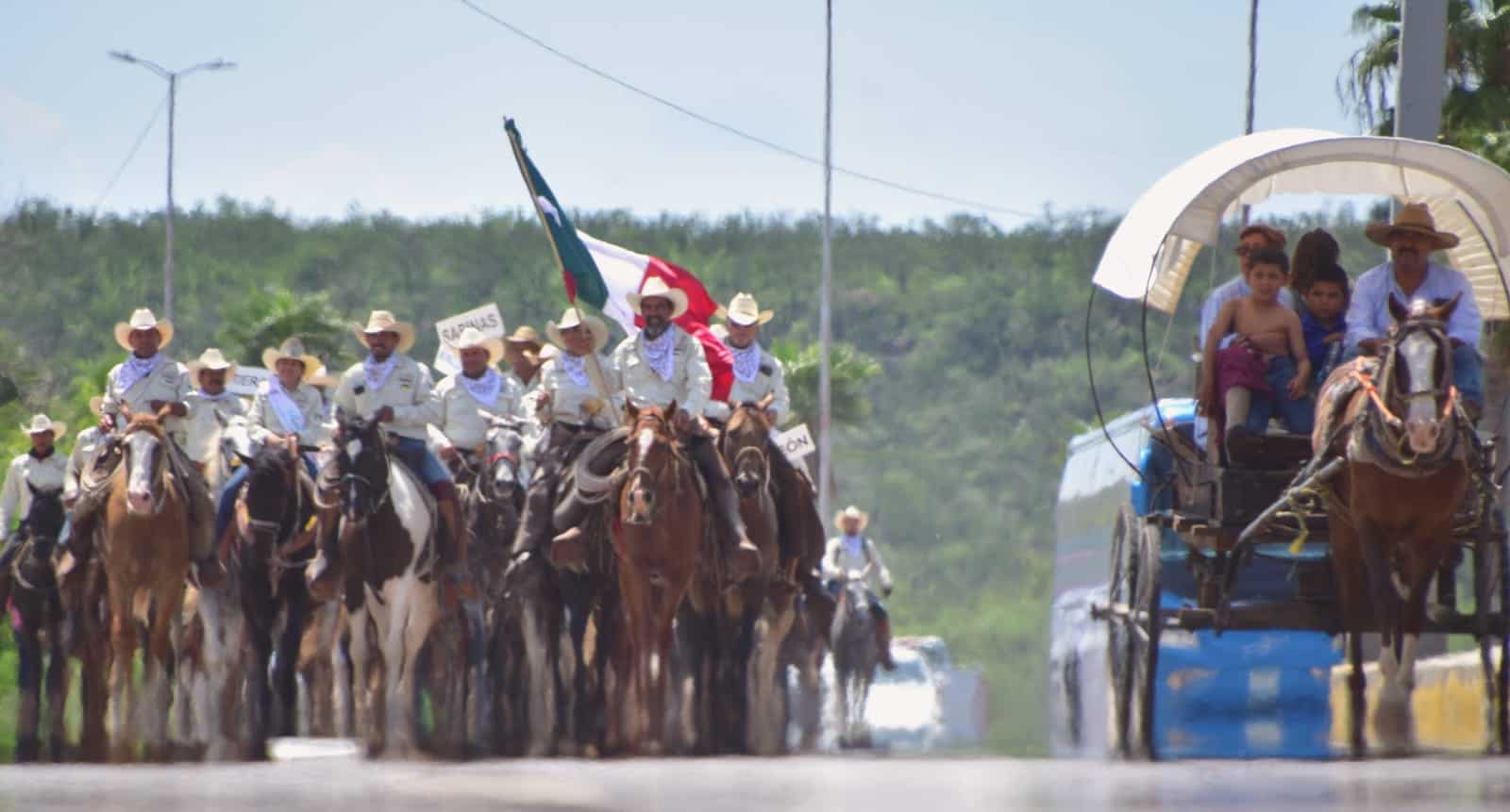Invita Turismo a viajar a Coahuila