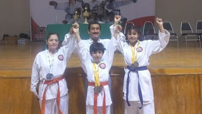 Destacan en Copa Karate Monclova