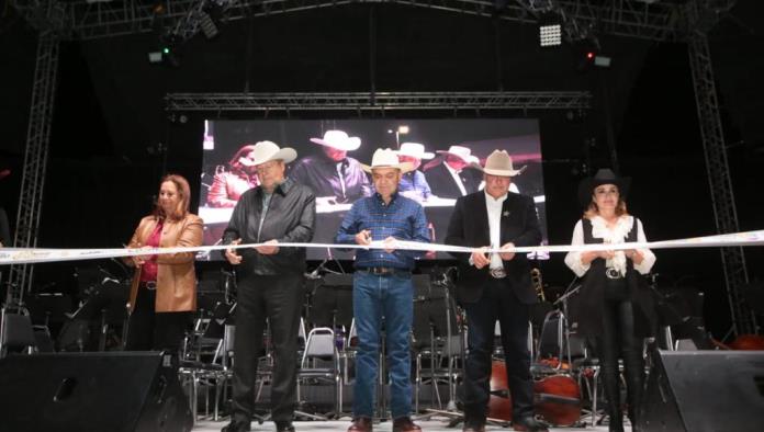 Inaugura MARS Rodeo Saltillo Expogan & Fest