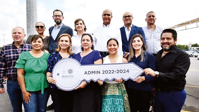 Entrega Alcalde treinta patrullas
