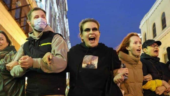 Estallan las protestas en Moscú contra la movilización; Detienen a 300 personas