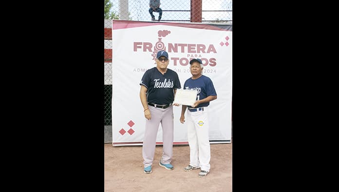 PREMIÓ RECREATIVA A SUS CAMPEONES