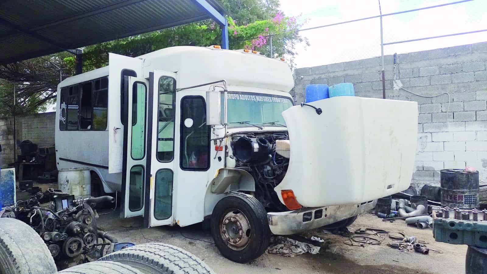 Reparan el camión para discapacitados