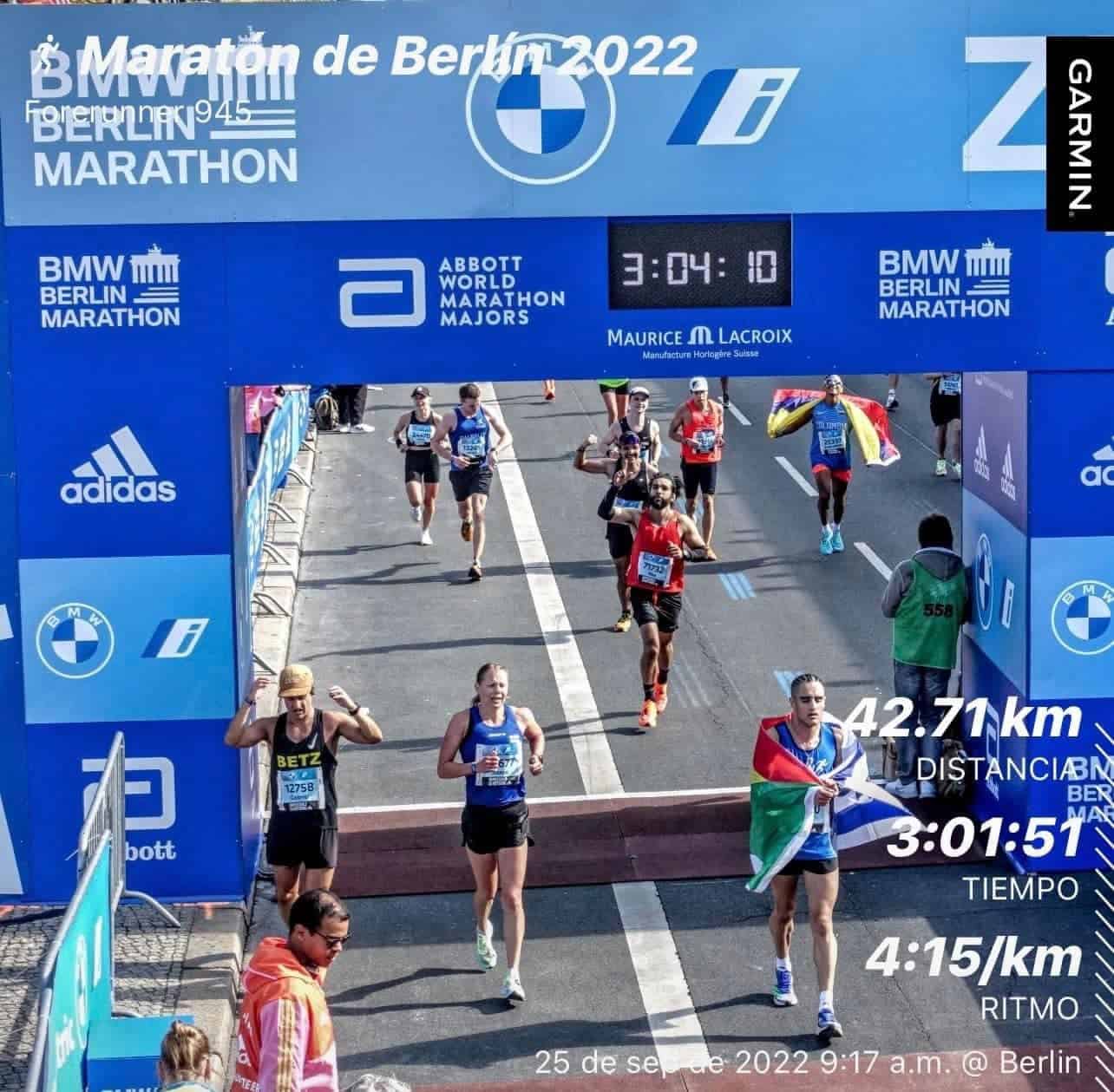 Arriba ciudad Frontera; Noé Zamora Asís ¡lucen en Maratón de Berlín!