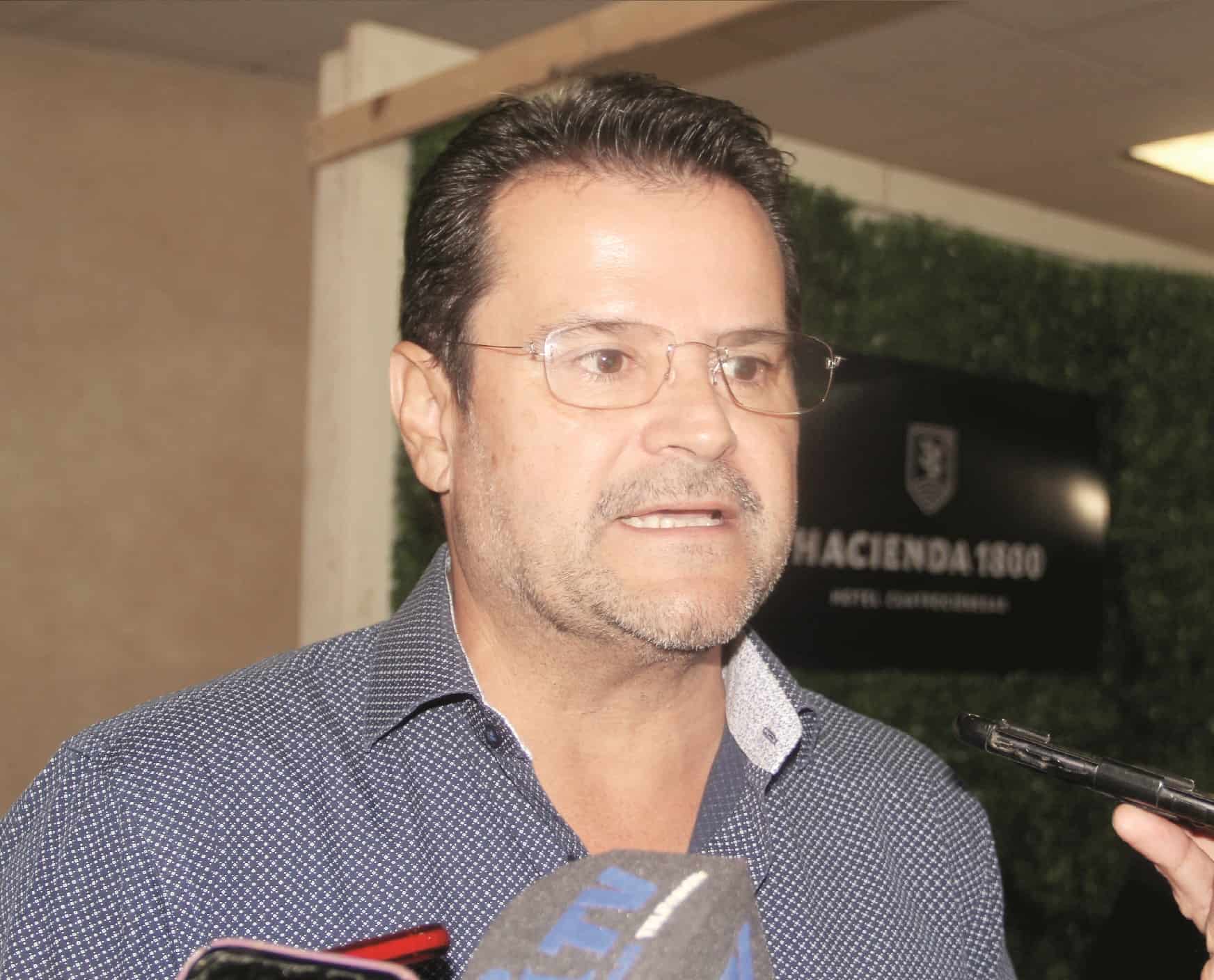Se “roba” sureste la mano de obra