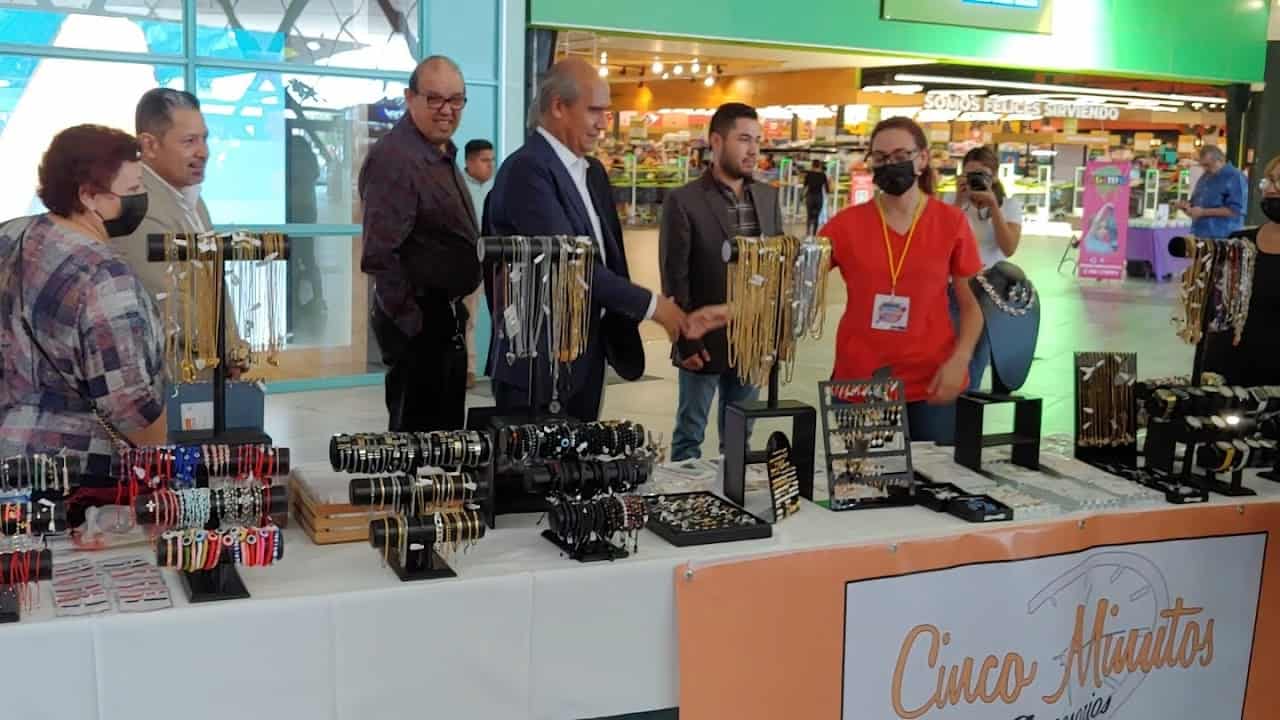 Ayuntamiento impulsa a comerciantes locales