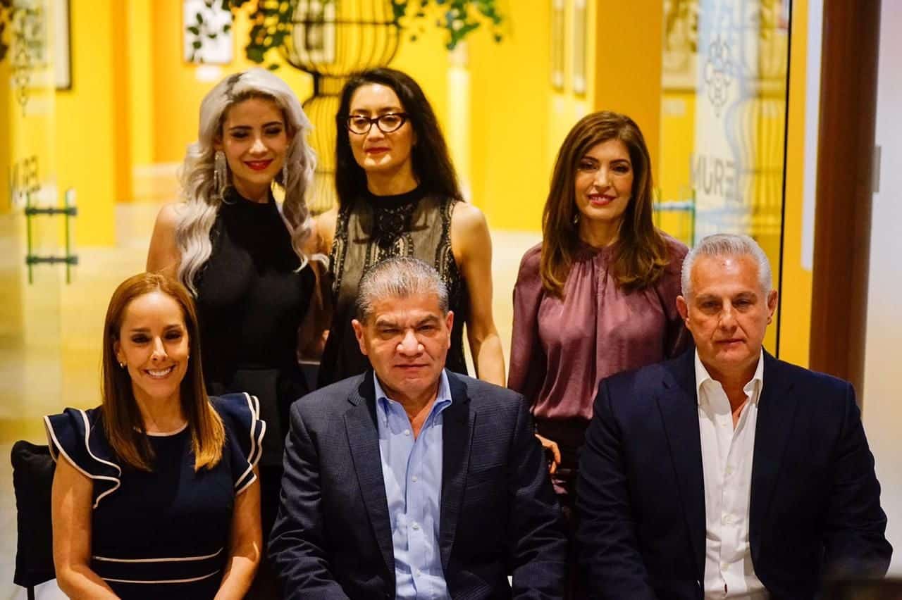 Inauguran Exposición “El Arte de la Canción”