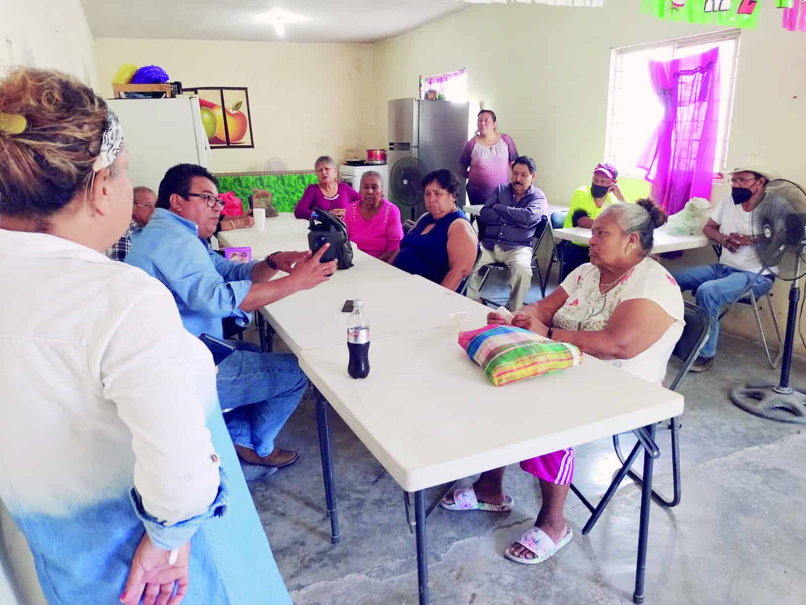 Rehabilita alcalde centro y comedor