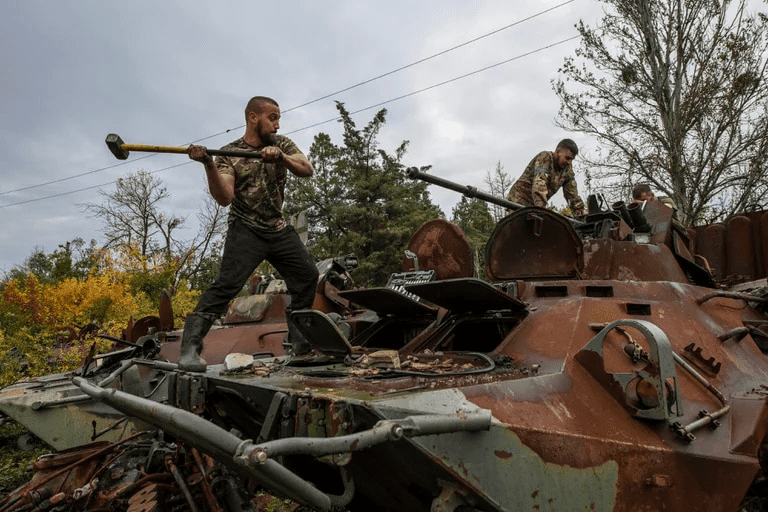 Fuerzas ucranianas se adentran en Luhansk; Prorusos admiten fuertes derrotas