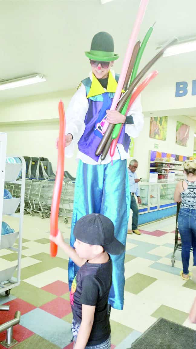 Súper Gutiérrez celebra 50 Aniversario